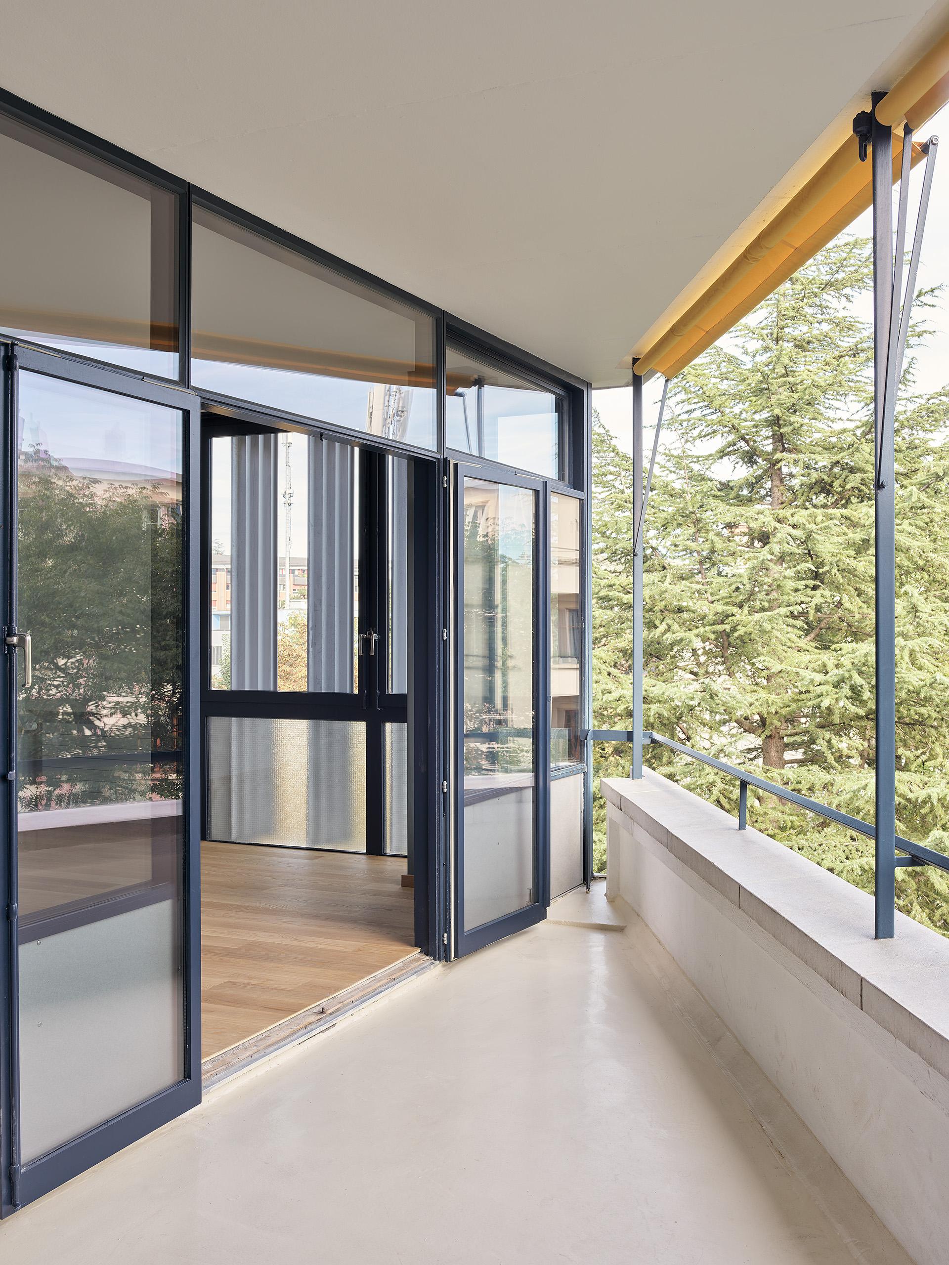 Ahp0046 AIQ4 002685 J2560